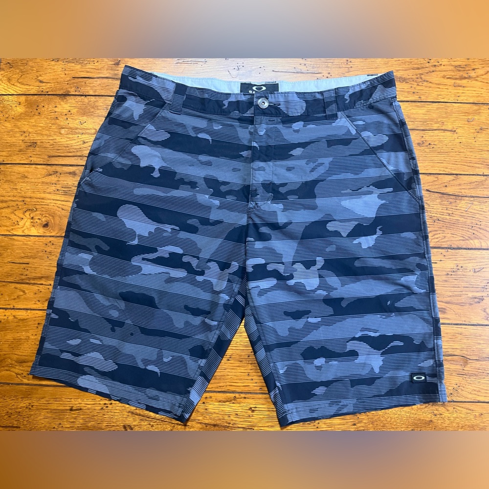 Oakley Shorts